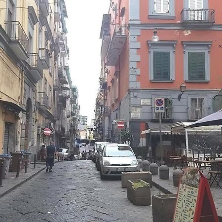 مبيت وإفطار نابولي Casa Di Susy المظهر الخارجي الصورة